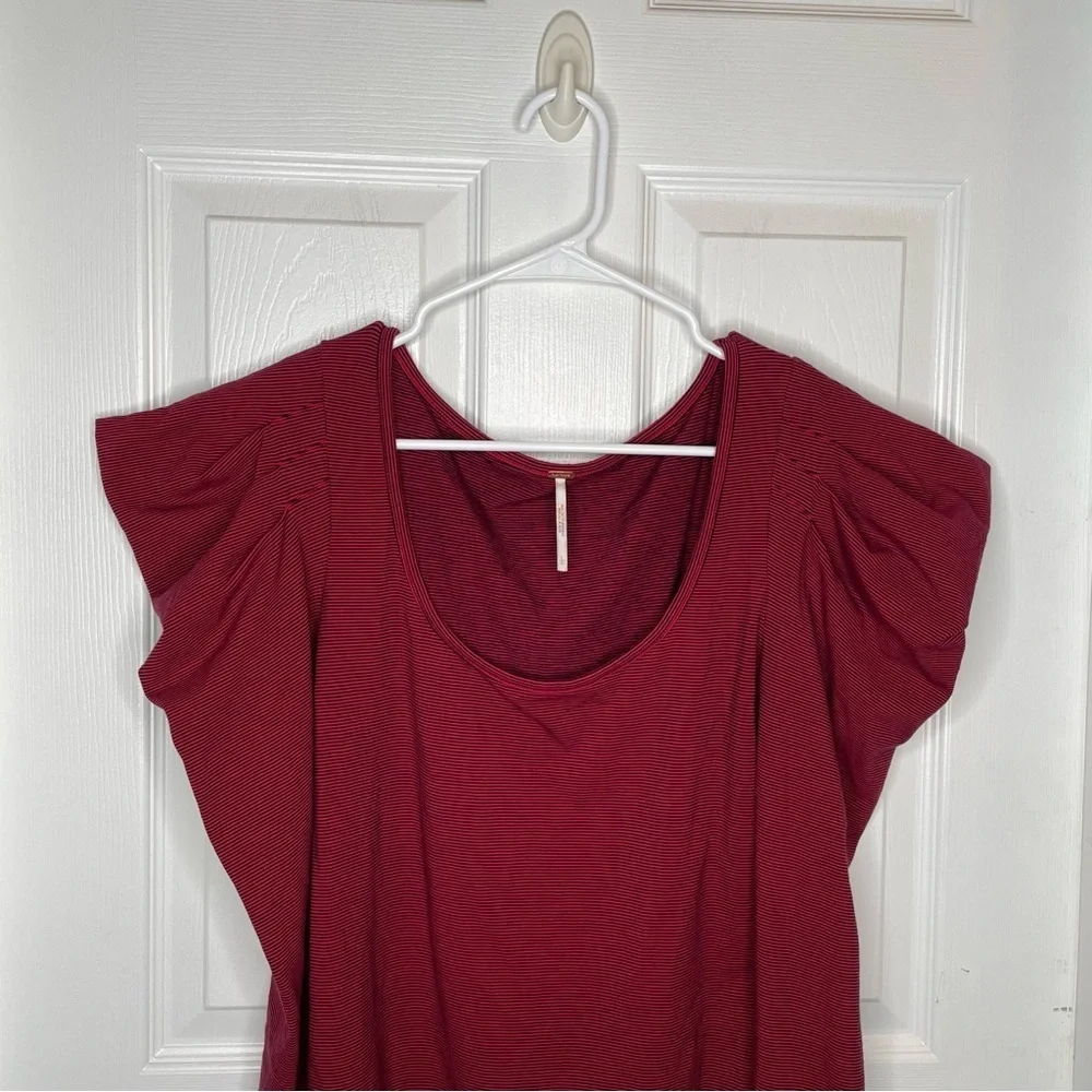 Free People Penelope Dramatic Puff Sleeve Stretch Knit Top in Red Combo Stripe L